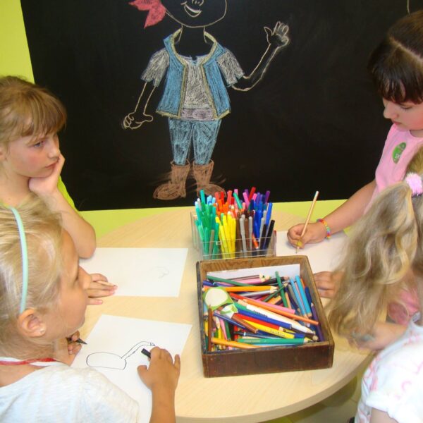 Real size Noc Bibliotek 2016 r  (2)