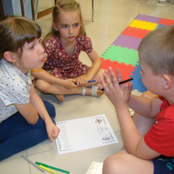 Real size Noc Bibliotek 2016 r  (23)