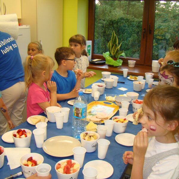 Real size Noc Bibliotek 2016 r  (6)