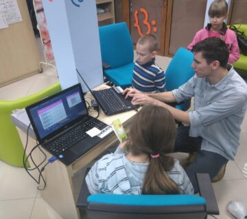 25590312 1769807779695965 170217739 o 360x320