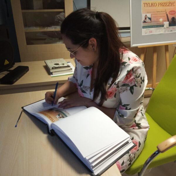 58441987 174496313467992 1770867195698479104 n