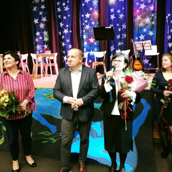 74990929 1673798439417493 4705724610841149440 o(1)