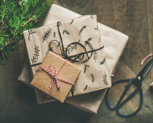 gifts-2998593_640